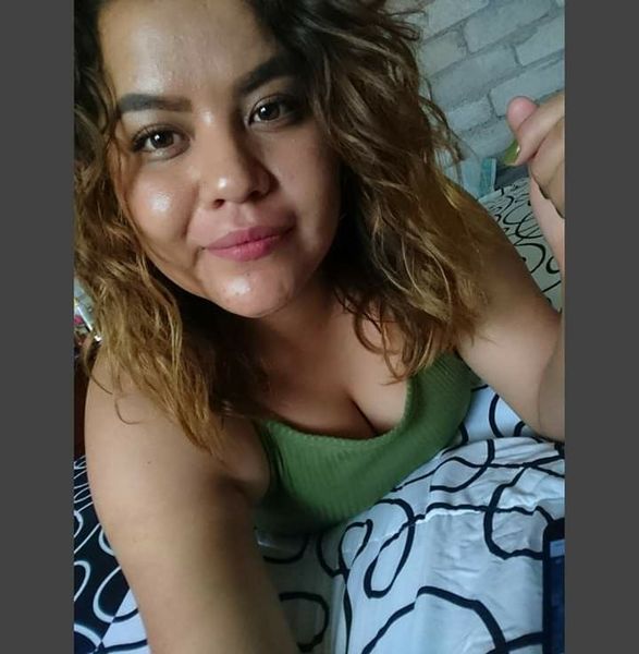 encuentra pareja