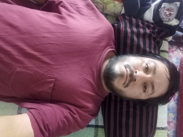 encuentra pareja
