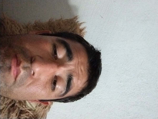 encuentra pareja