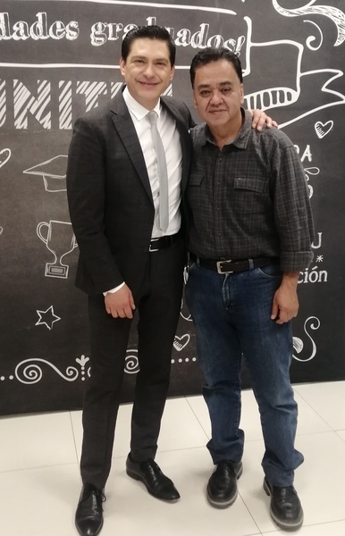 encuentra pareja