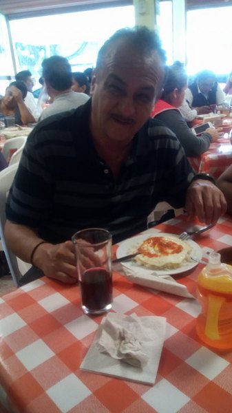 encuentra pareja