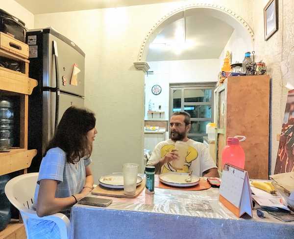 encuentra pareja